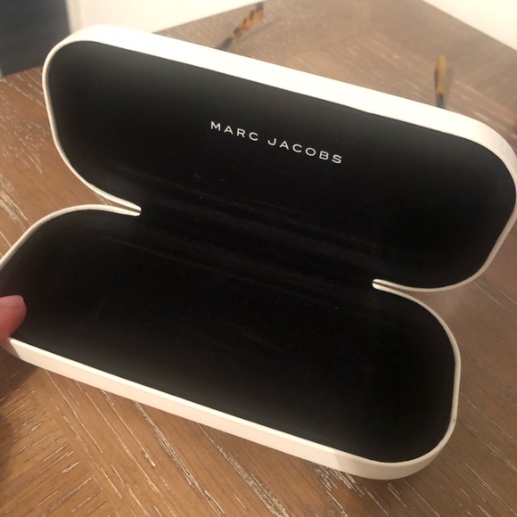 Marc Jacobs sunglasses - Picture 5 of 9